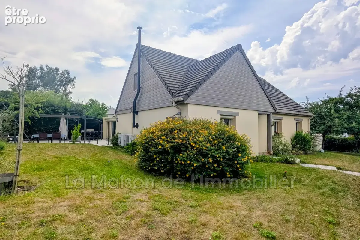 Photo Maison à Pont-De-L'arche au prix de 389 000€