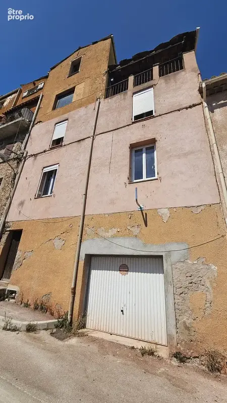 Offrant une tres belle vue - 2 appartements de 32 et 35 m2 et une cave de 35m2 - photo 13