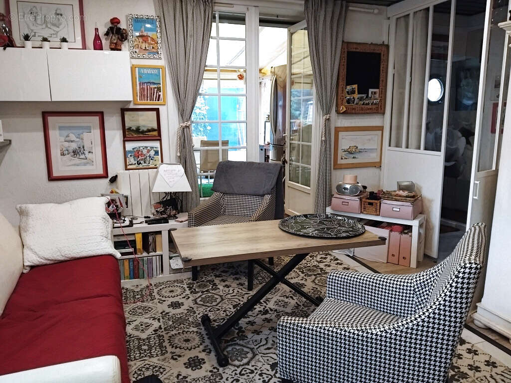 Appartement à HYERES