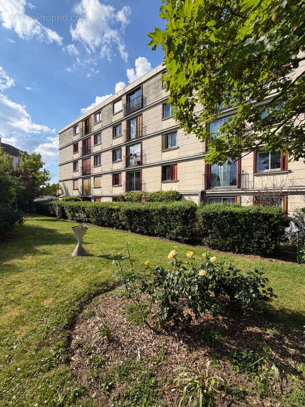 Appartement Le Perreux Sur Marne 3 pièce(s) 69.50 m2 - photo 7