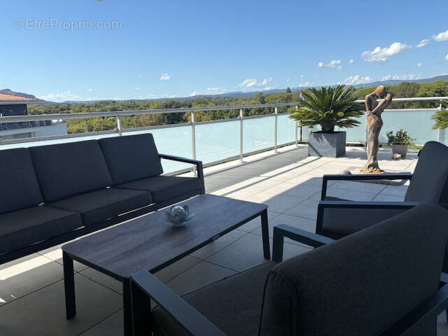 Appartement à PUGET-SUR-ARGENS