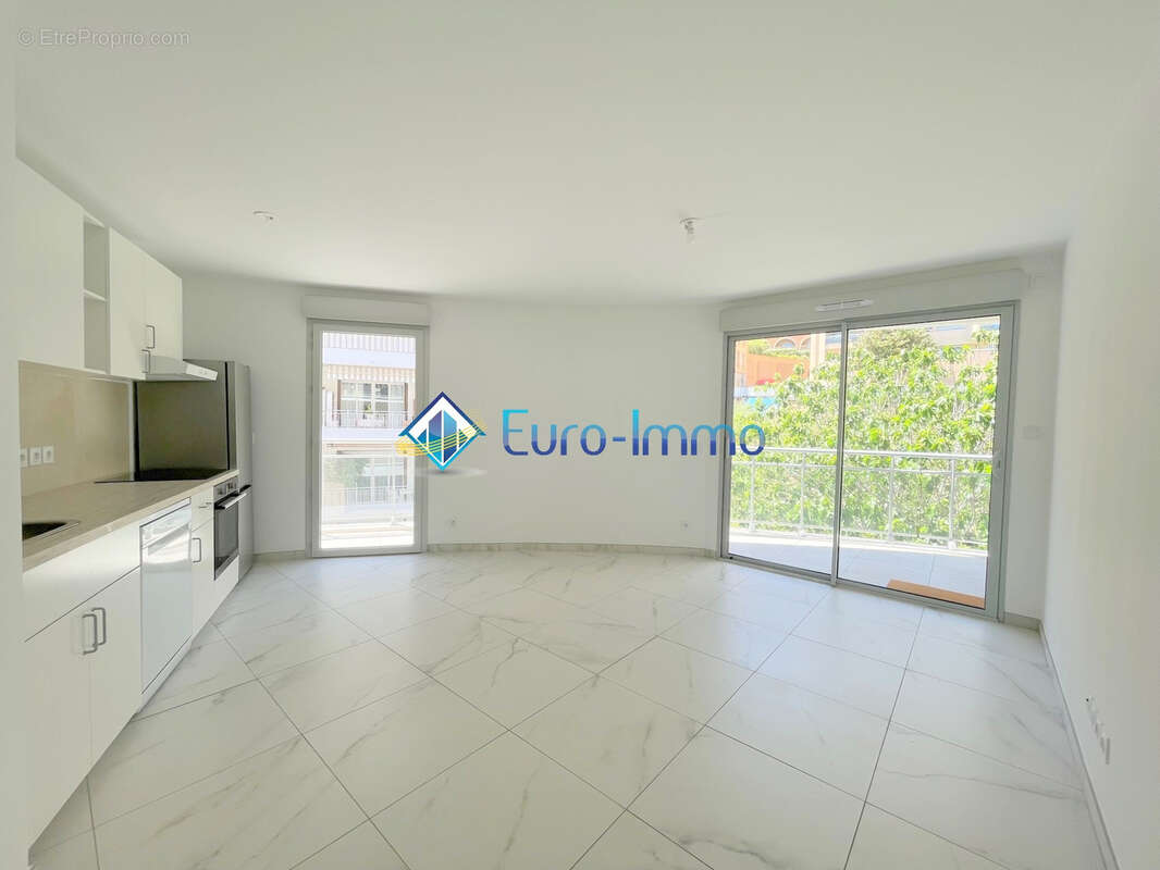Appartement à BEAUSOLEIL