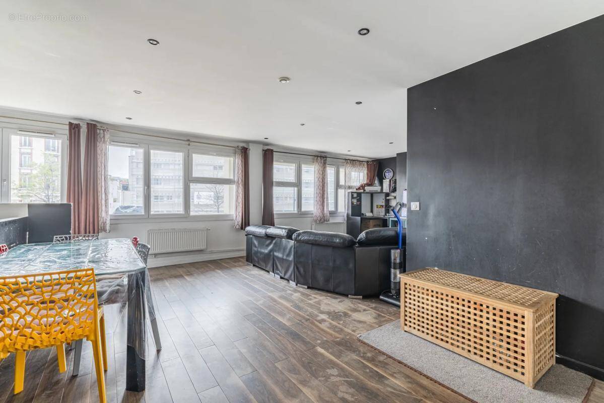 Appartement à VILLEJUIF