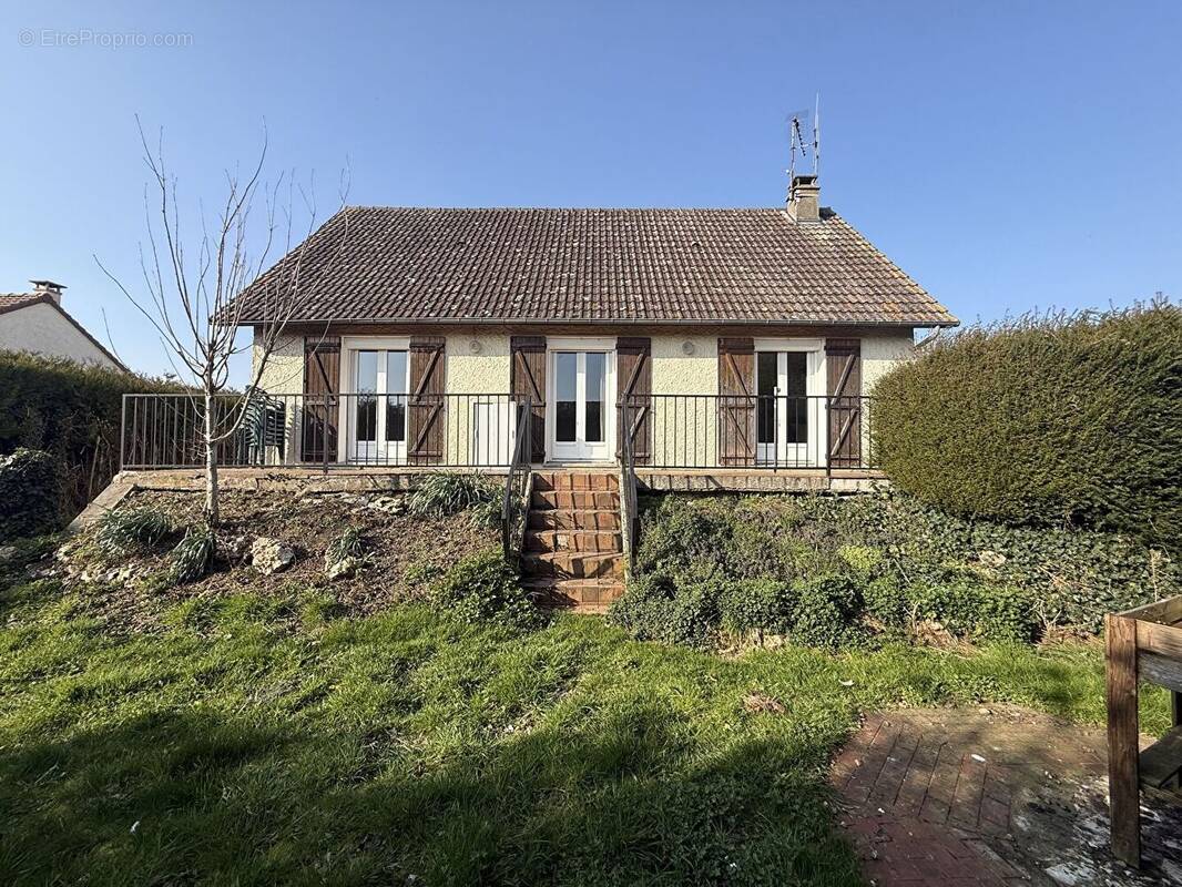 Maison à BEAUMONT-LE-ROGER