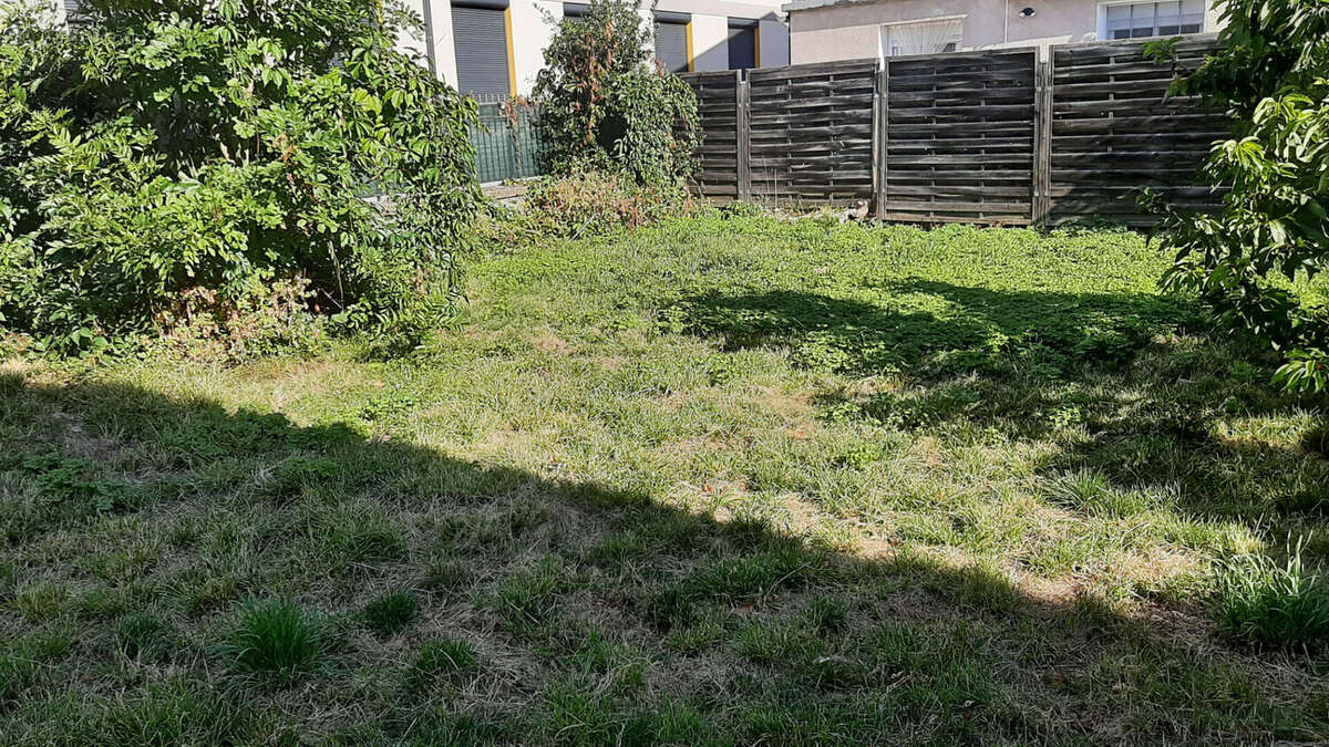 Appartement à RIVES