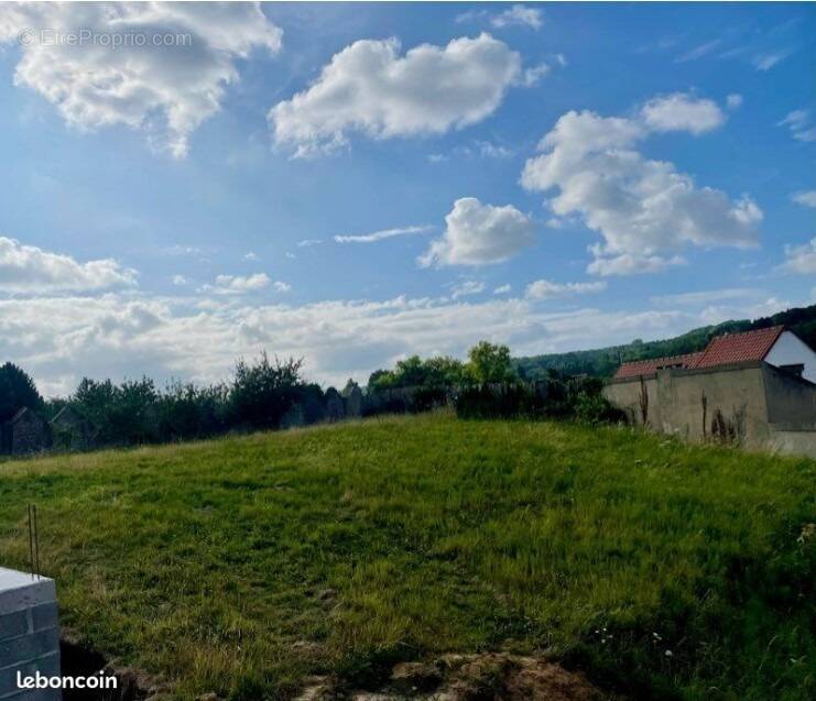 Terrain à ABLAIN-SAINT-NAZAIRE