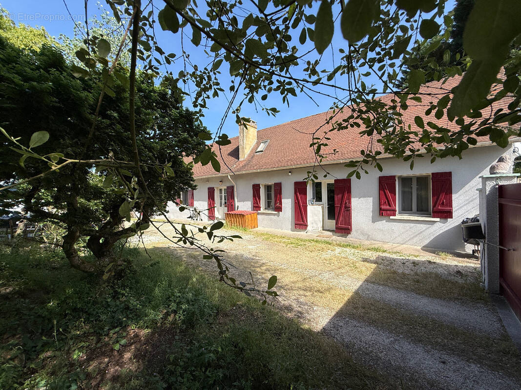 Maison à MAURENS