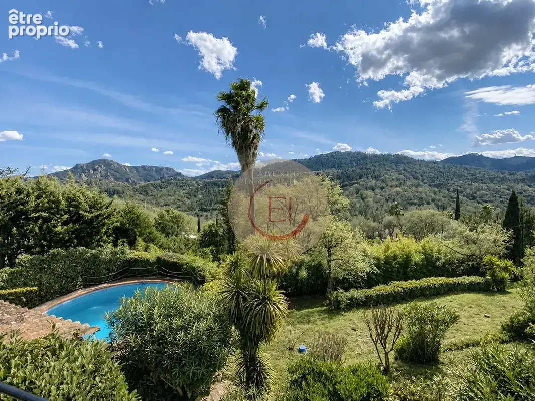 Beaucoup de charme et de caractère — vue remarquable sur l’esterel - photo 4