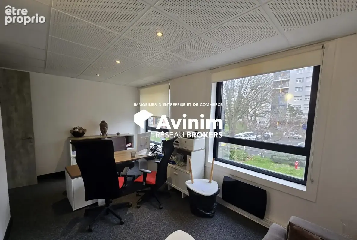 Commerce 108 m² à Franconville  - photo 5