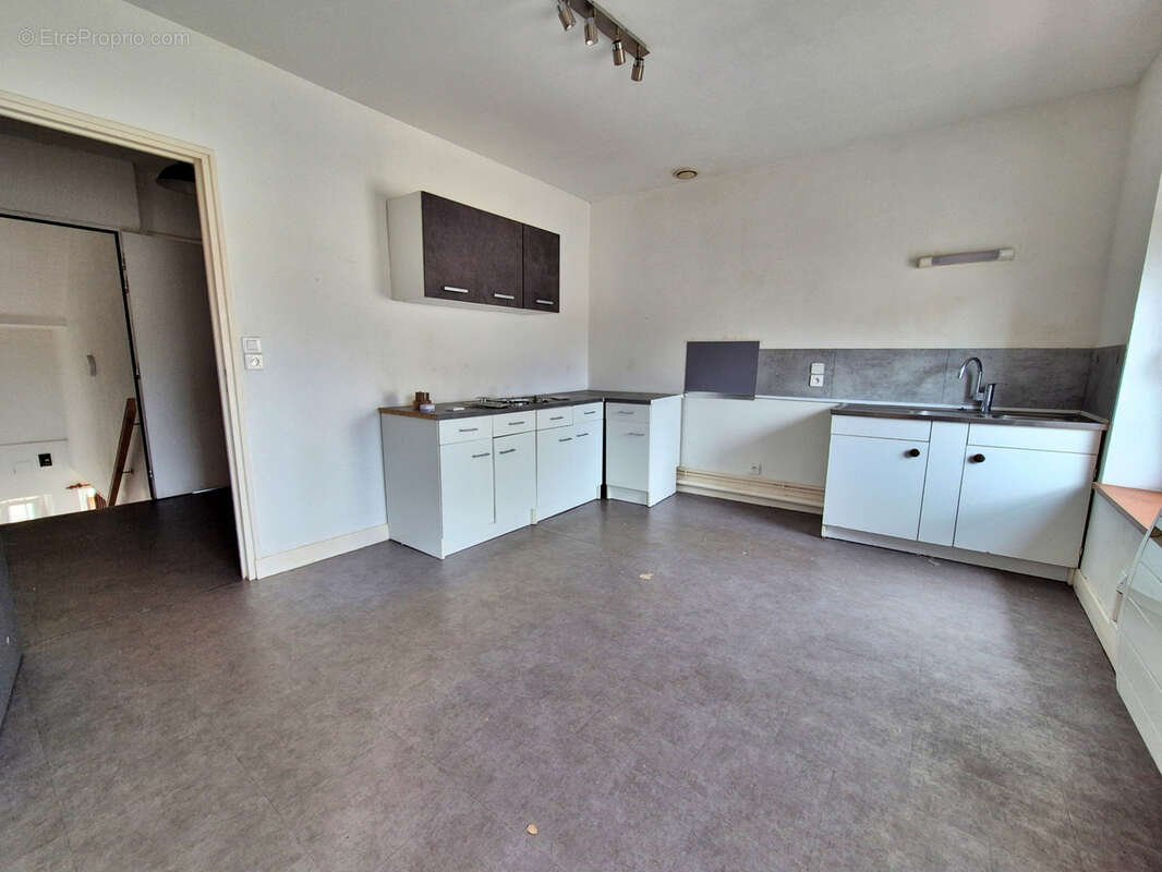 Appartement à PAGNY-SUR-MEUSE