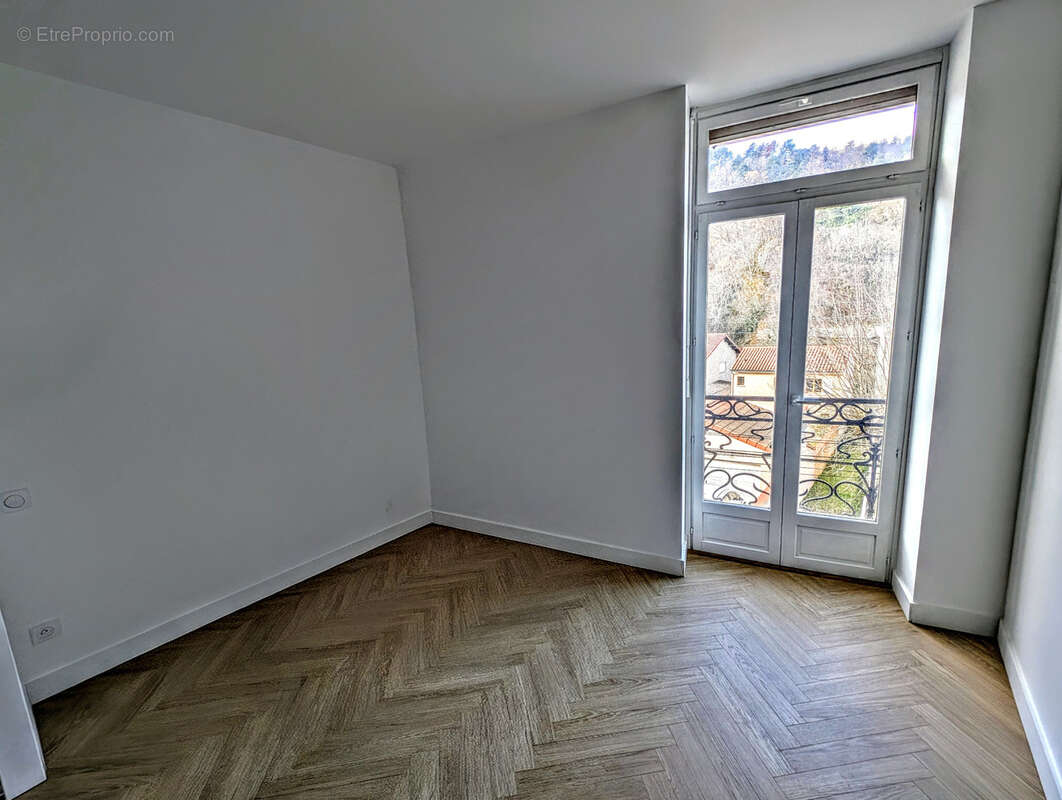 Appartement à CHATELGUYON