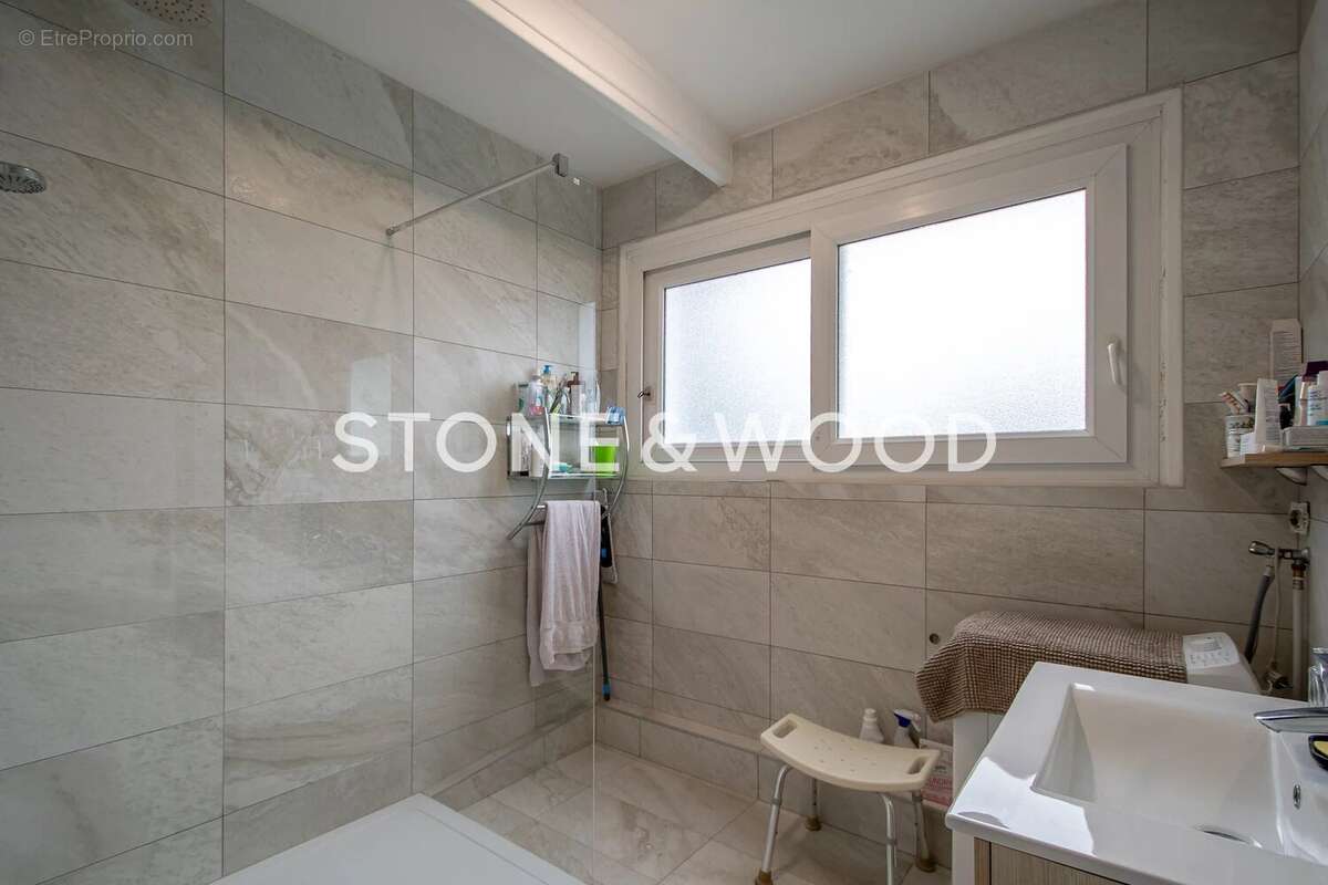 Appartement à ANNECY-LE-VIEUX