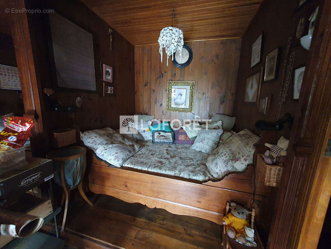 Maison à LAVEISSENET