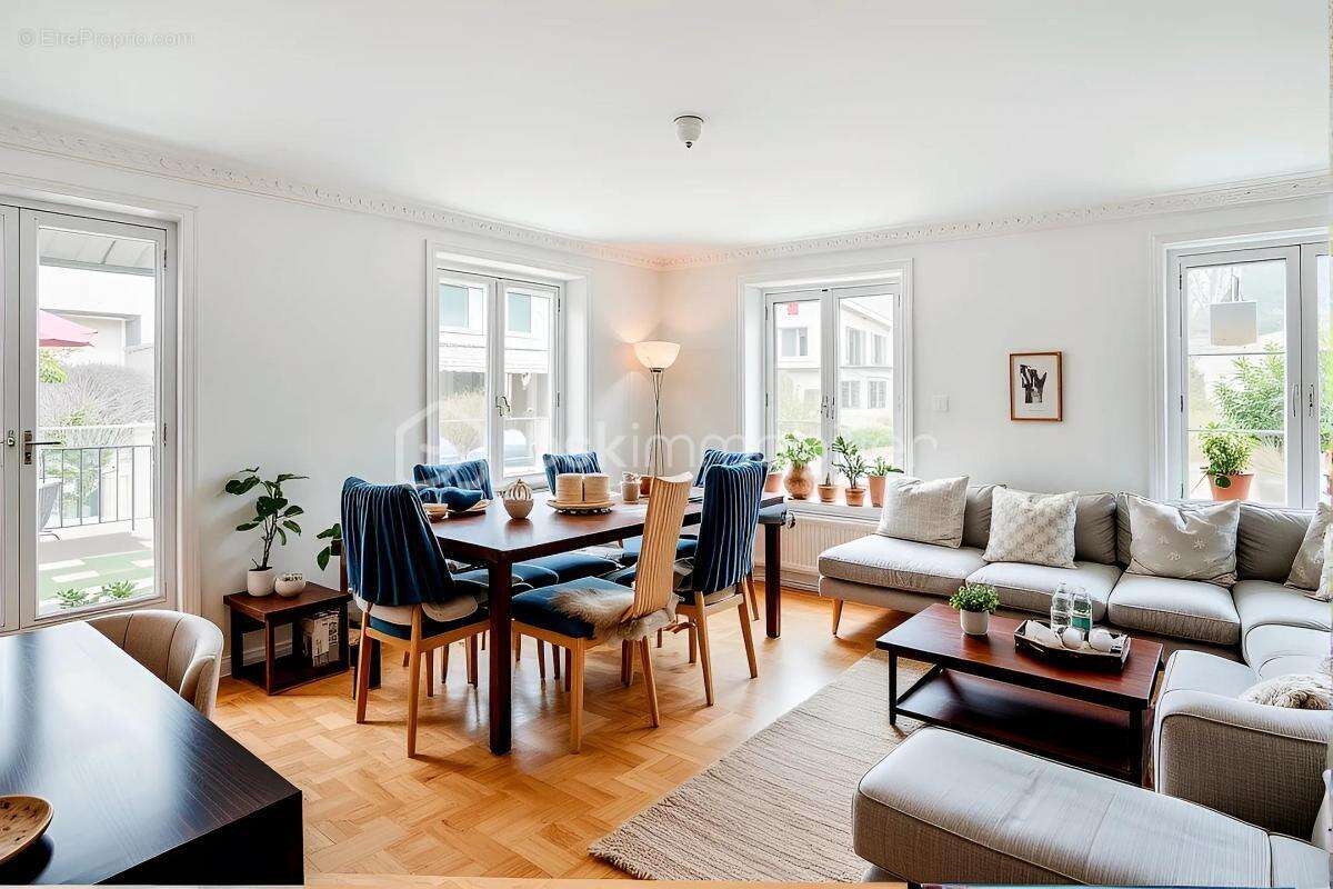 Appartement à SERRIS