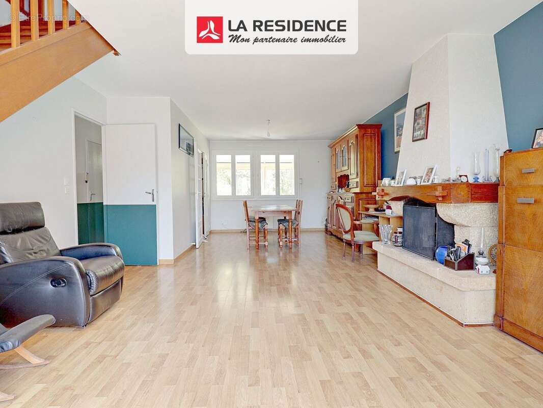 Maison 104 m² à Aubigny-Sur-Nere  - photo 8