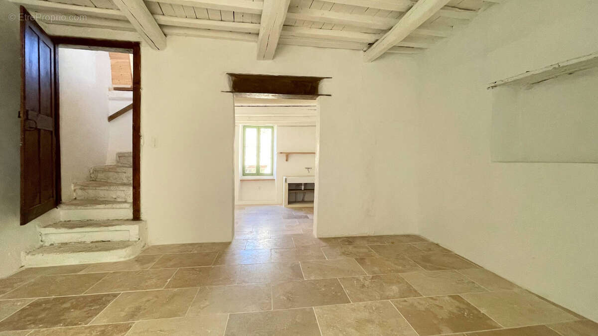 Maison à UZES