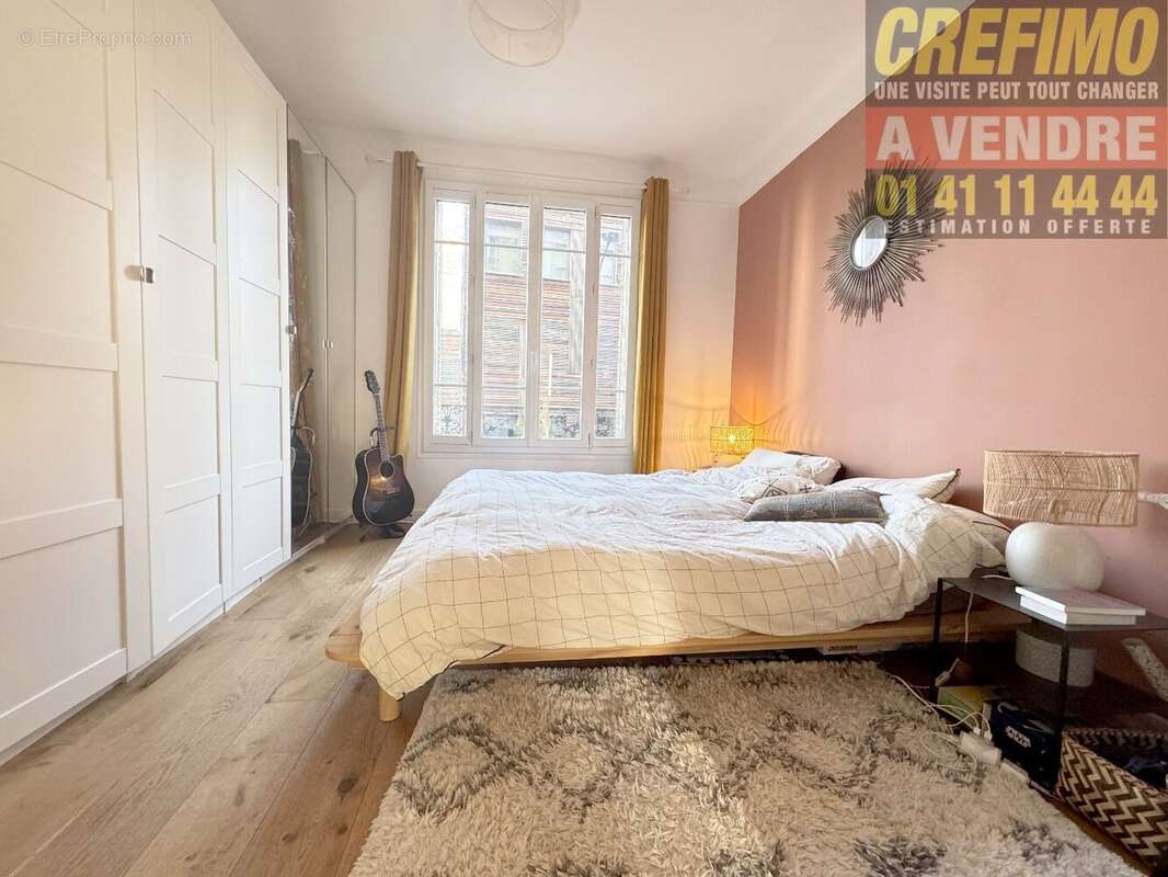 Appartement à COURBEVOIE