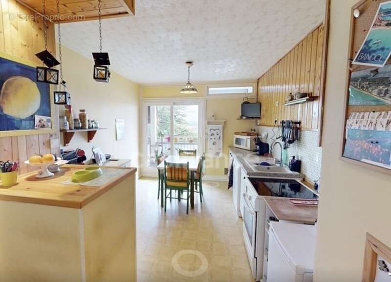 Appartement à RILLIEUX-LA-PAPE