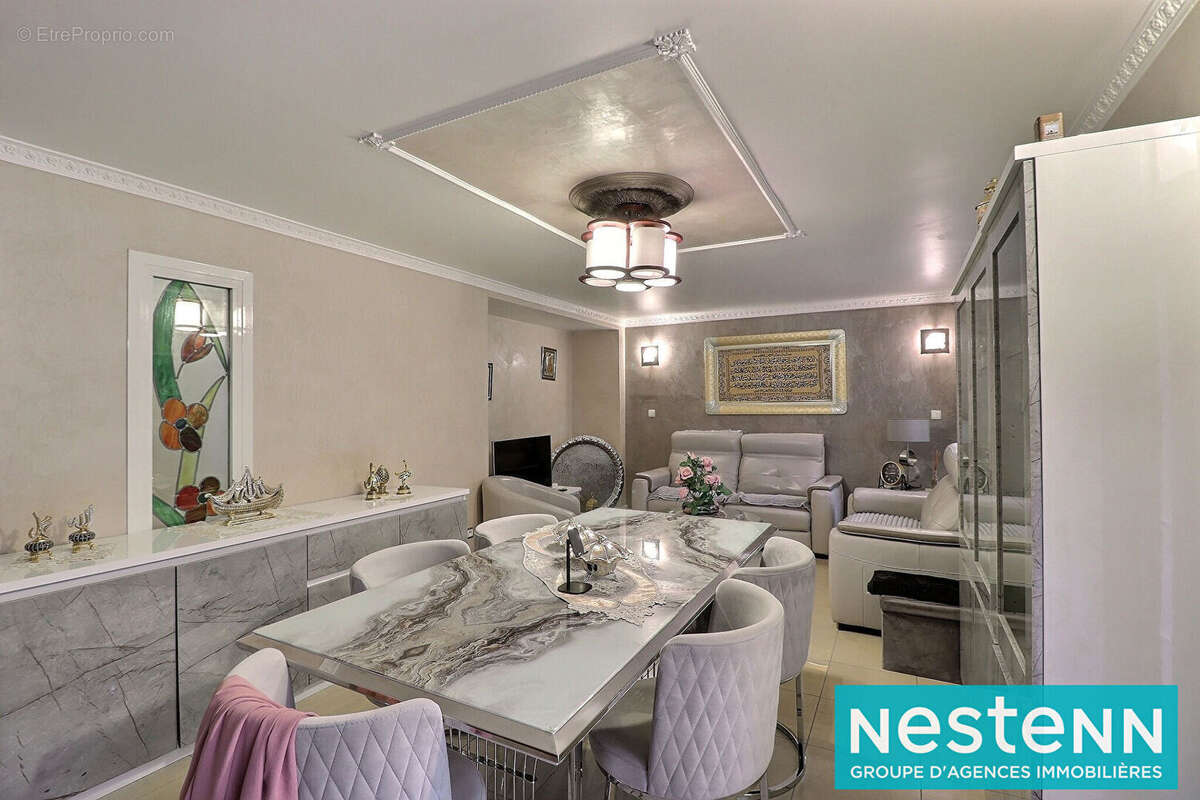 Maison à VILLEURBANNE