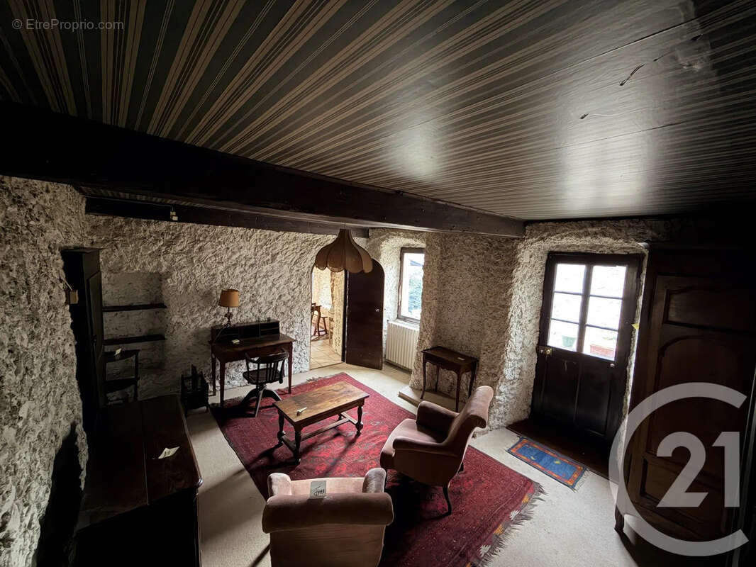 Maison à VERNOSC-LES-ANNONAY
