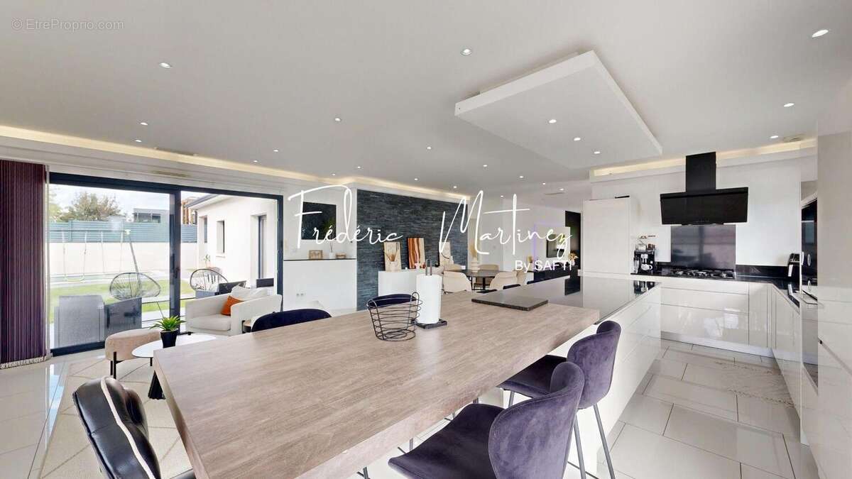 Photo 8 - Maison à LESPINASSE