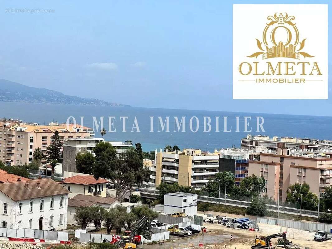 Appartement à ROQUEBRUNE-CAP-MARTIN