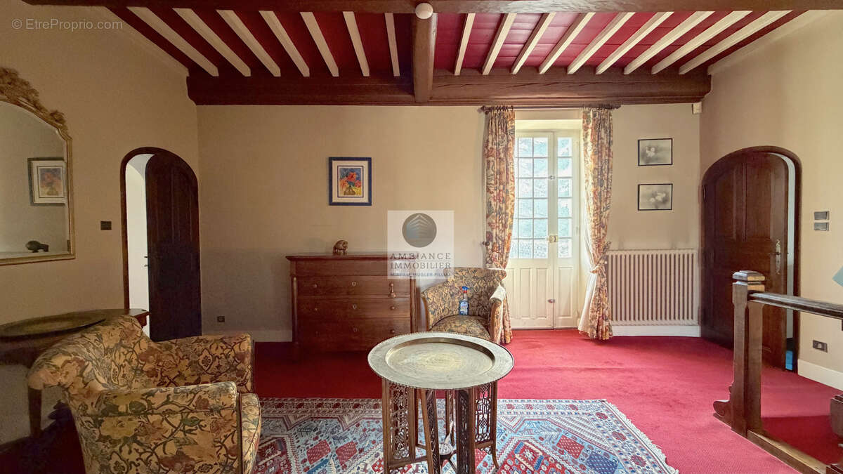 Maison à LA ROCHE-DE-GLUN