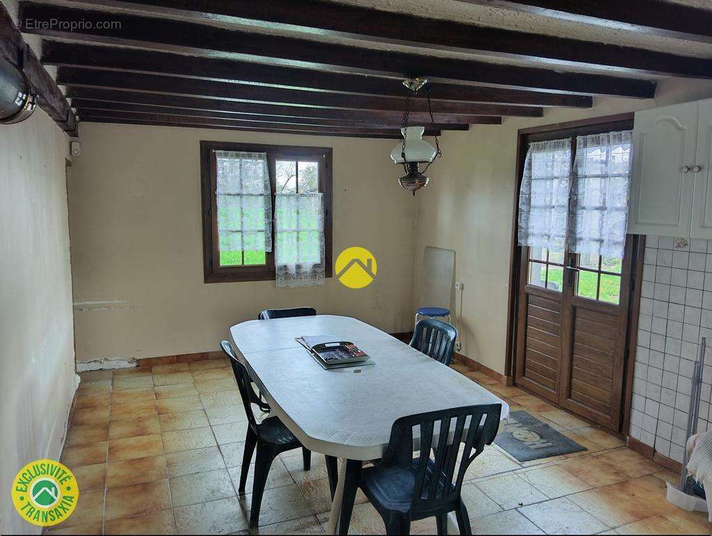 Maison à VALIGNY