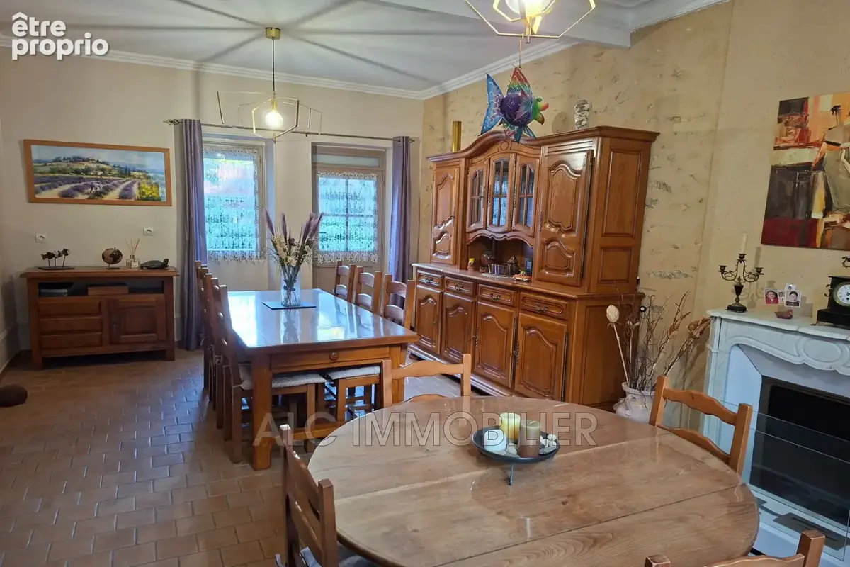 Maison 6 pièces 176 m² à vendre à Fresnay-Sur-Sarthe (72130) - photo 4