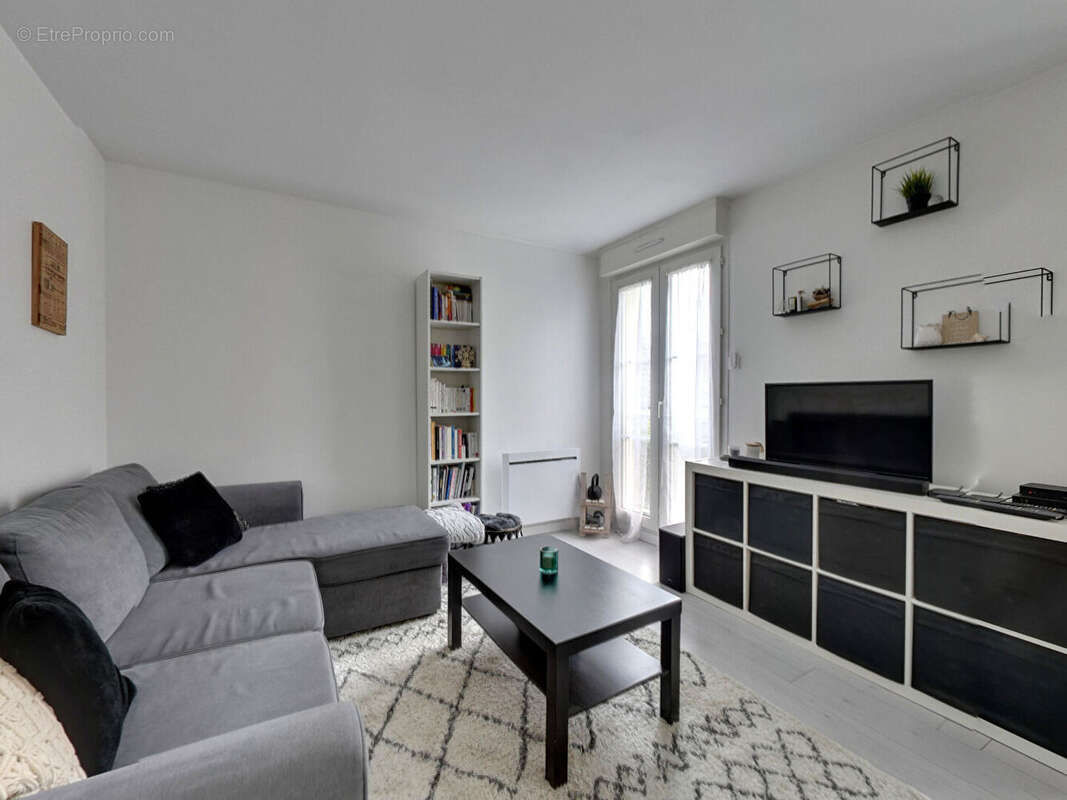 Appartement à PONTAULT-COMBAULT