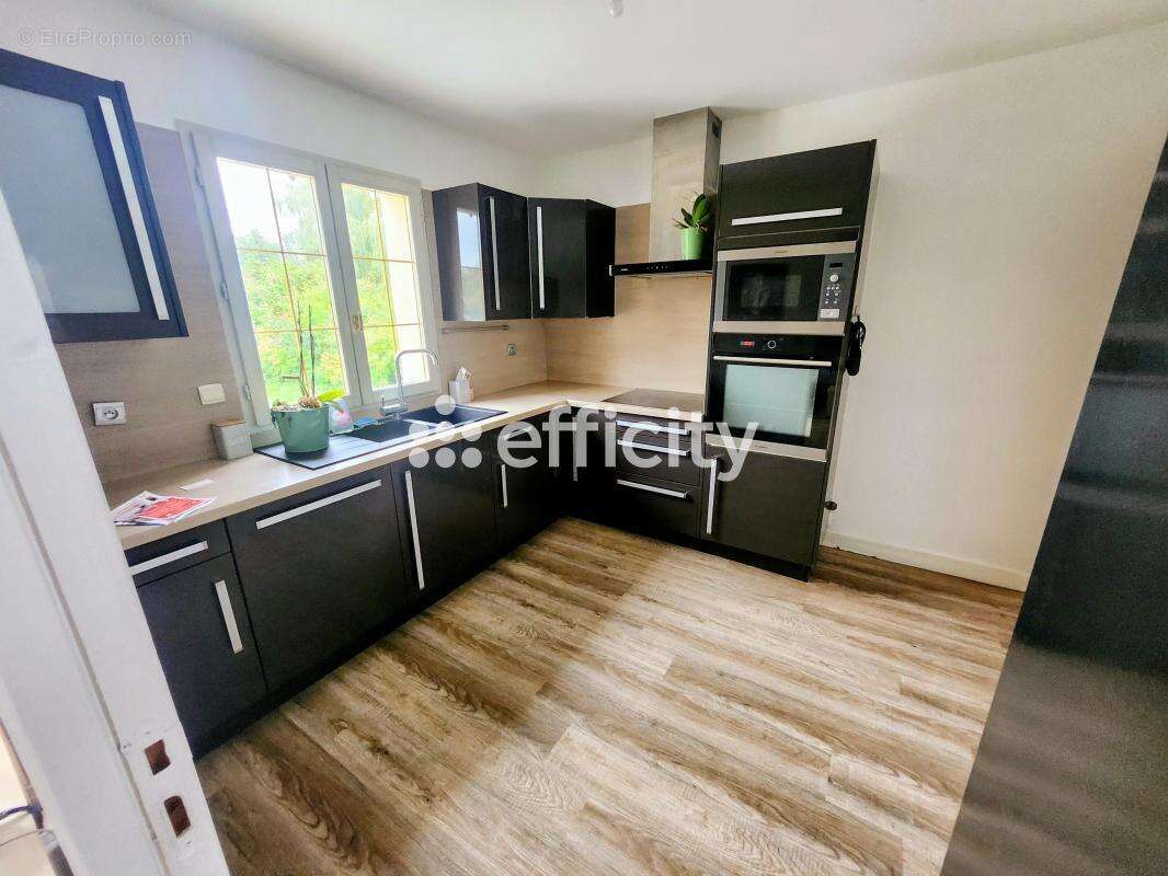 Maison à SAINTE-AULDE