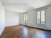 Appartement à PARIS-19E