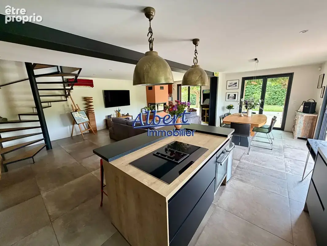 Maison Sanary Sur Mer 6 pièce(s) 170.60 m2 - photo 5