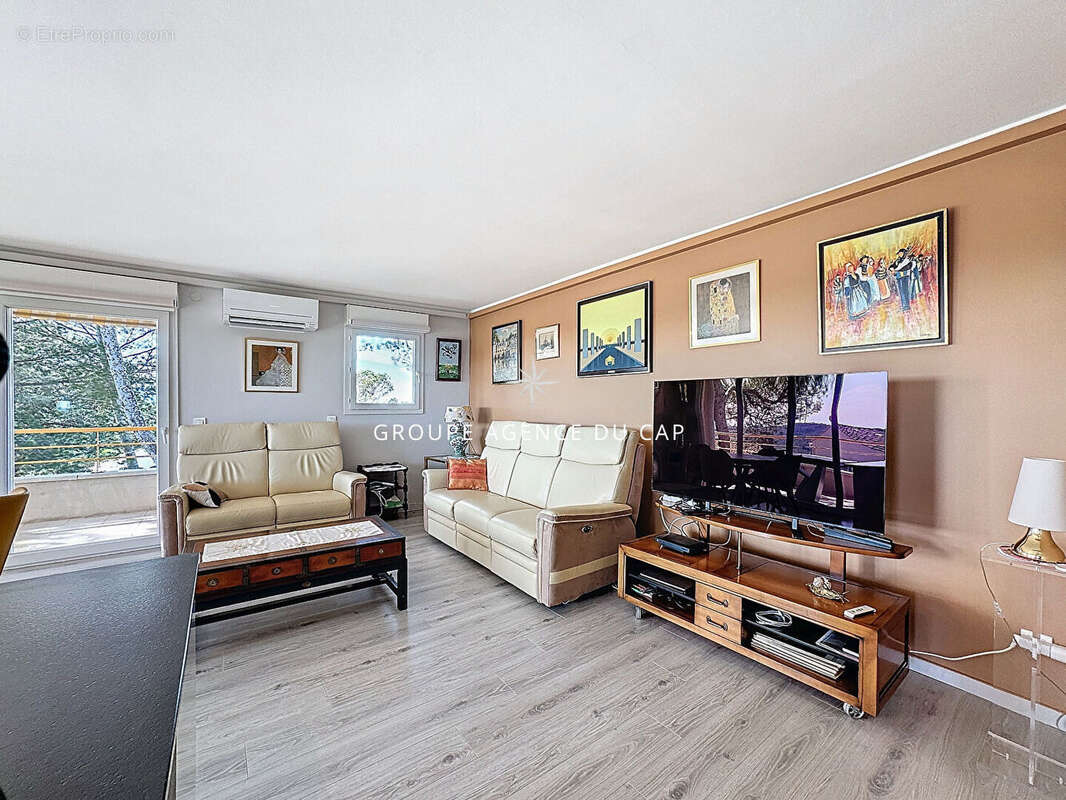 Appartement à SAINT-RAPHAEL