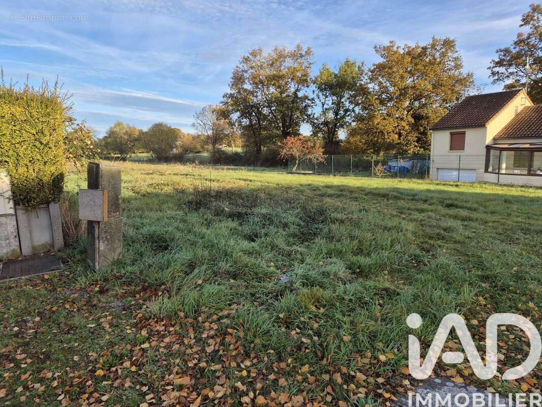 Photo 5 - Terrain à CERSAY