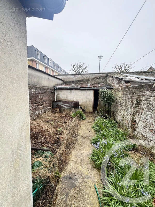 Maison à SAINT-QUENTIN