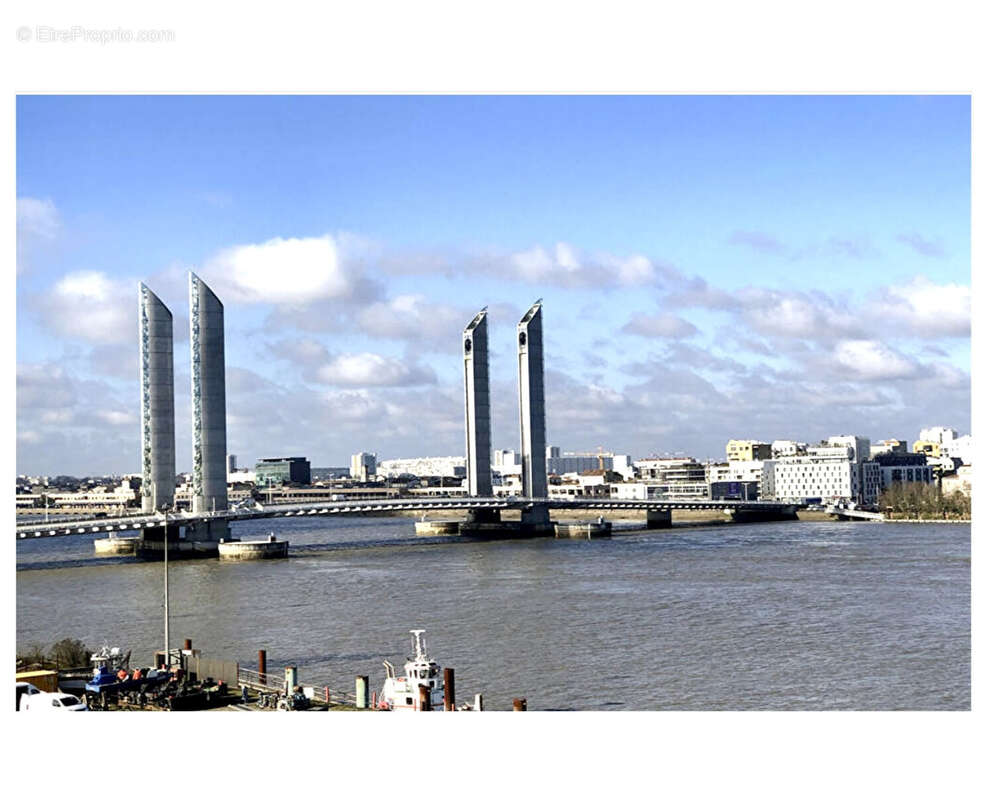 Appartement à BORDEAUX