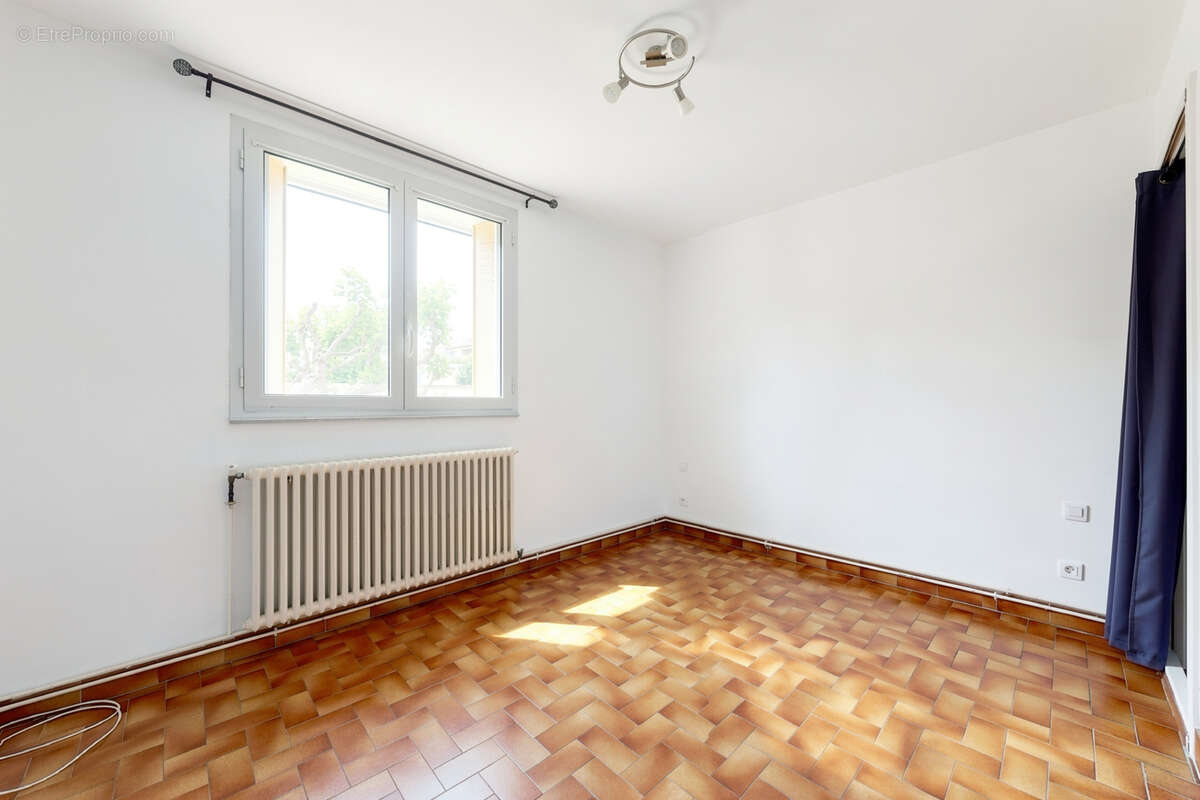 Appartement à LES PENNES-MIRABEAU