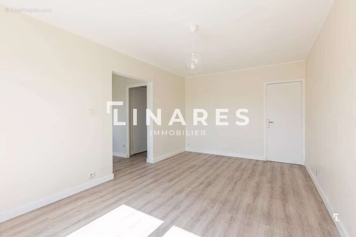 Appartement à MARSEILLE-11E