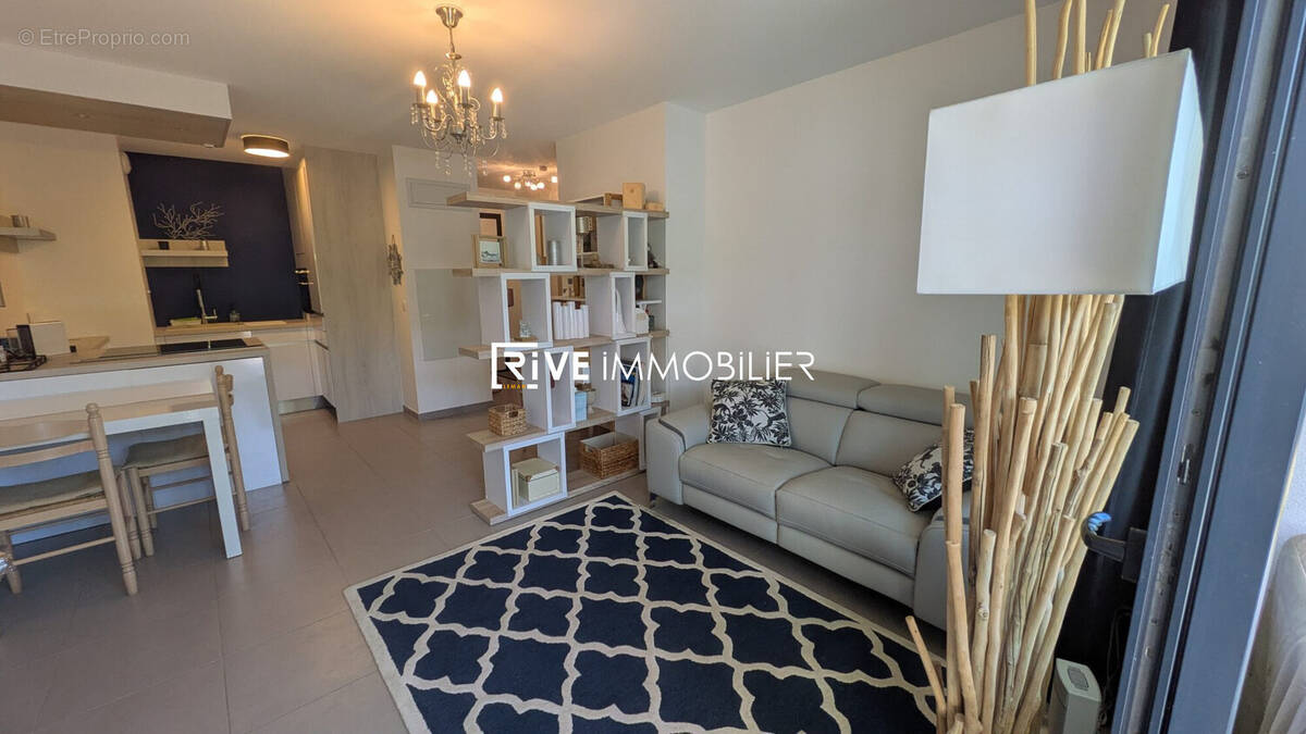 Appartement à EVIAN-LES-BAINS