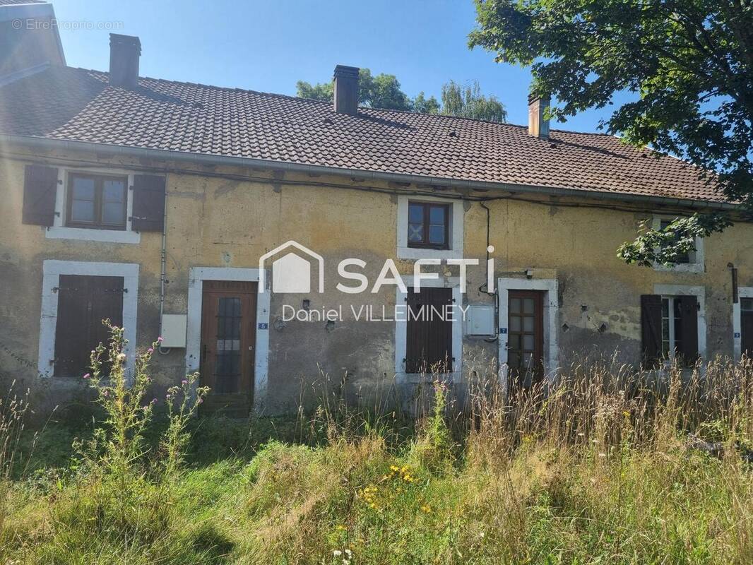 Photo 1 - Maison à AILLEVILLERS-ET-LYAUMONT