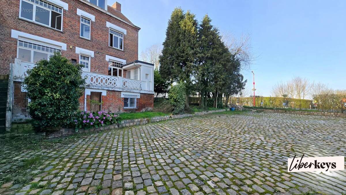 Maison à CASSEL