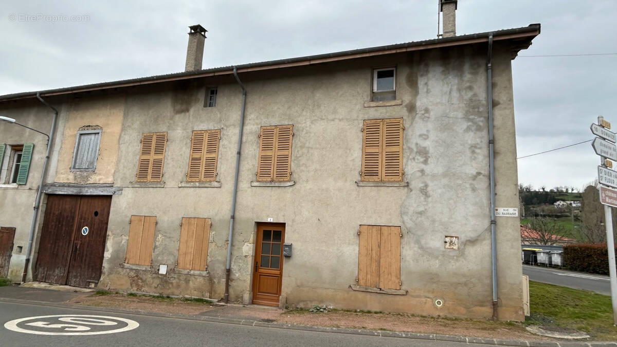 Maison à COURPIERE