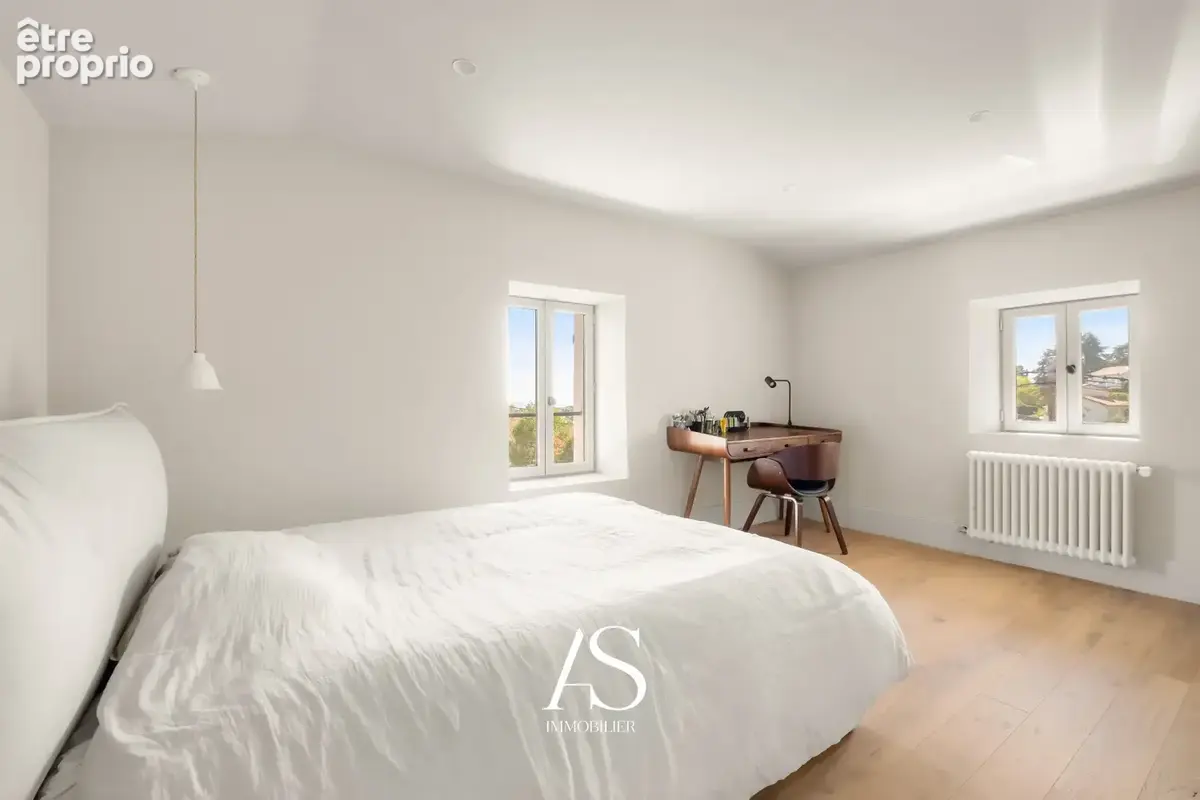 Saint-Fortunat belle maison en pierre - photo 18