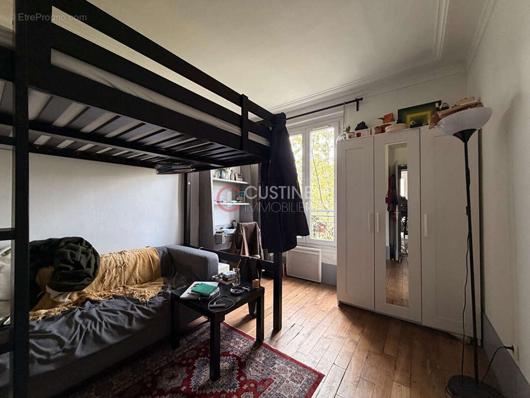 Appartement à PARIS-18E