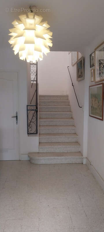 Maison bourgeoise avec jardin en centre village - photo 13