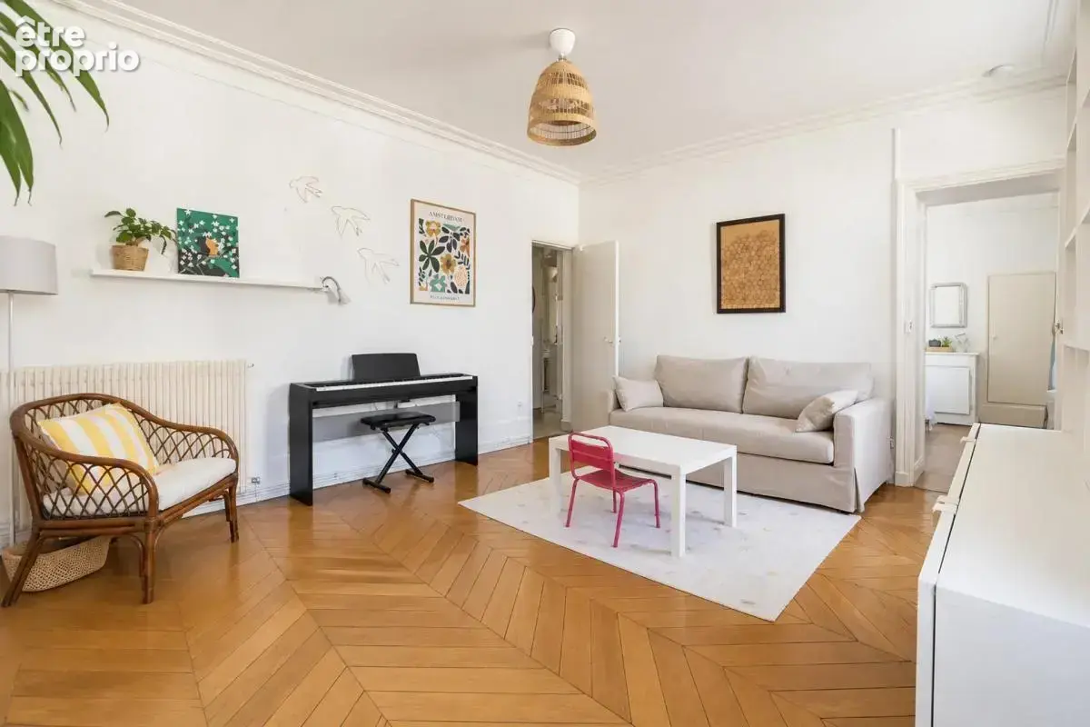 Versailles, 3 pièces- 64m2 - quartier Saint Louis, rue royale - photo 3