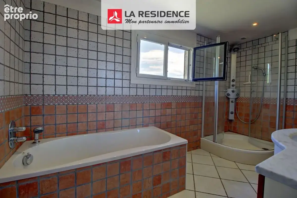 Maison 6 pièces 154 m² à vendre à Venables (27940) - photo 5