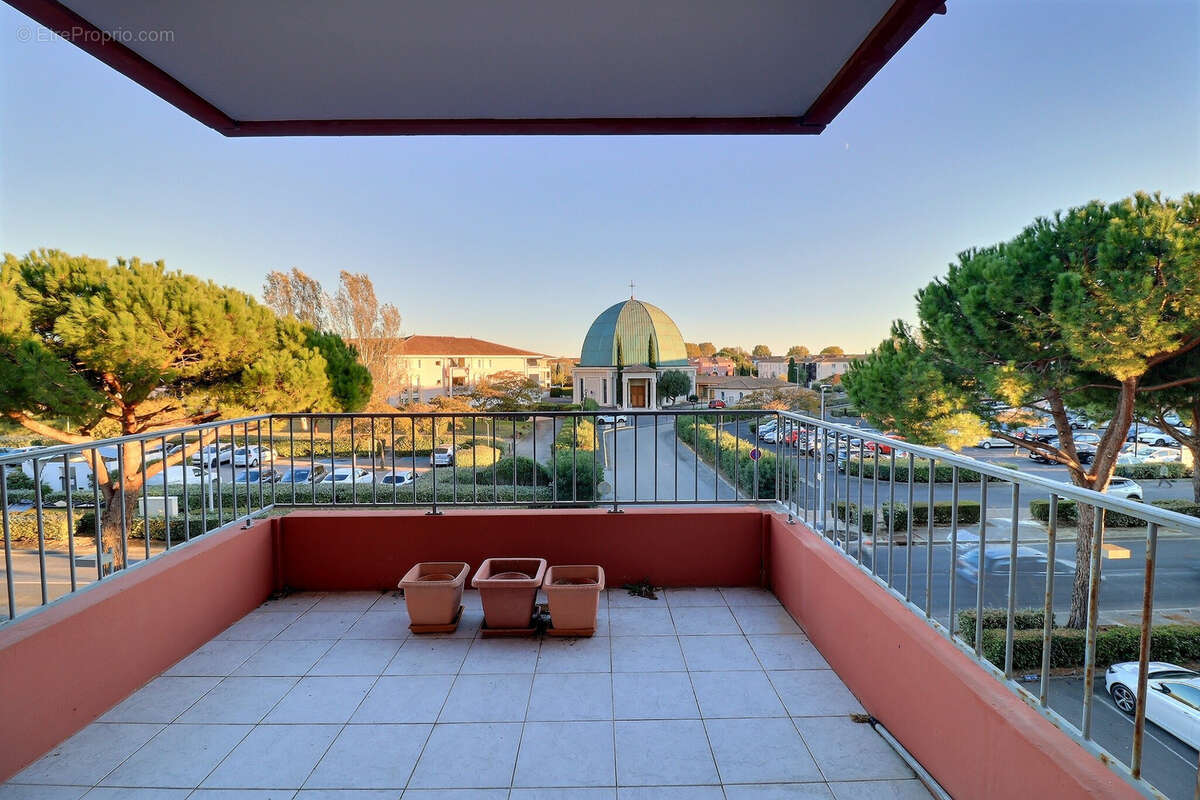 Appartement à LATTES