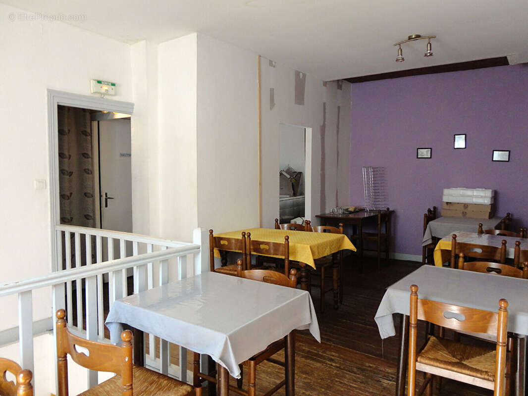 Commerce et logement - photo 2